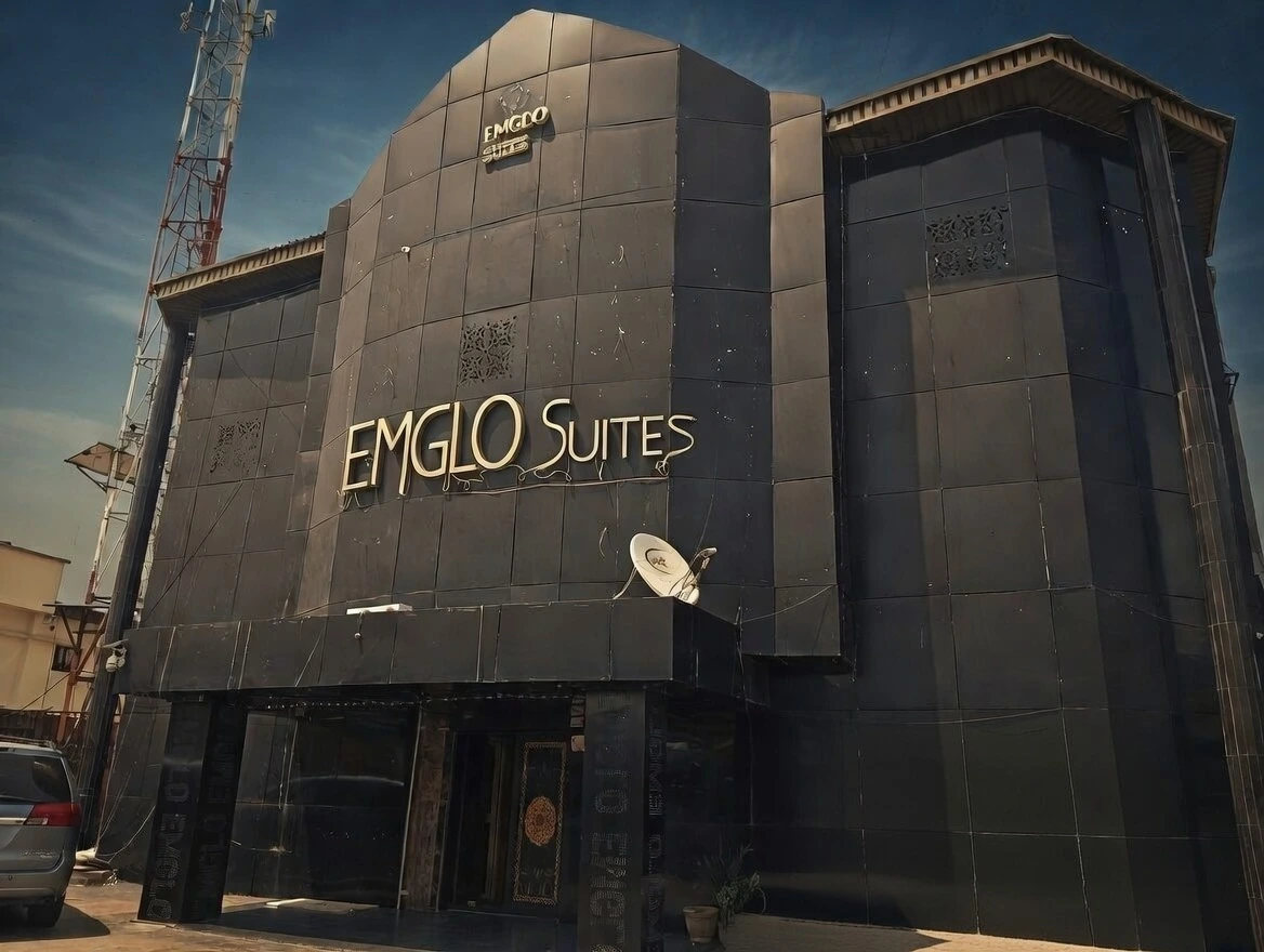 ae82cd5c e6b3 46c6 b20f bb7728e58735